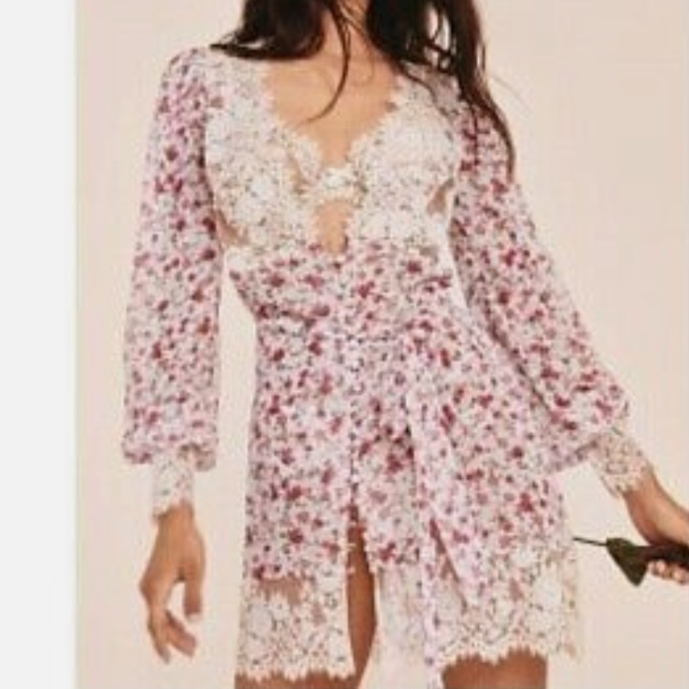 FOR LOVE & LEMONS FOR VICTORIA’S SECRET Melrose robe